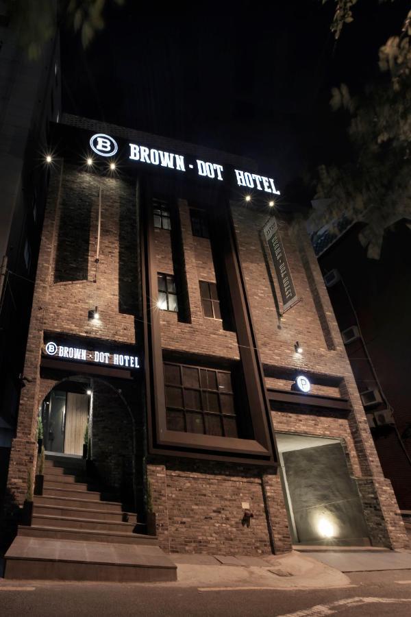 Brown-Dot Hotel Yangjeong Busan Bagian luar foto