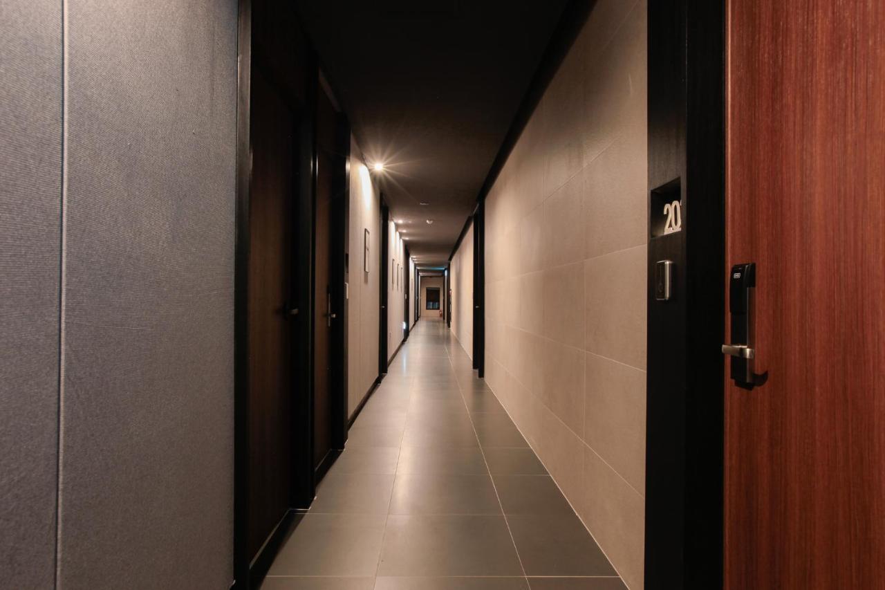 Brown-Dot Hotel Yangjeong Busan Bagian luar foto